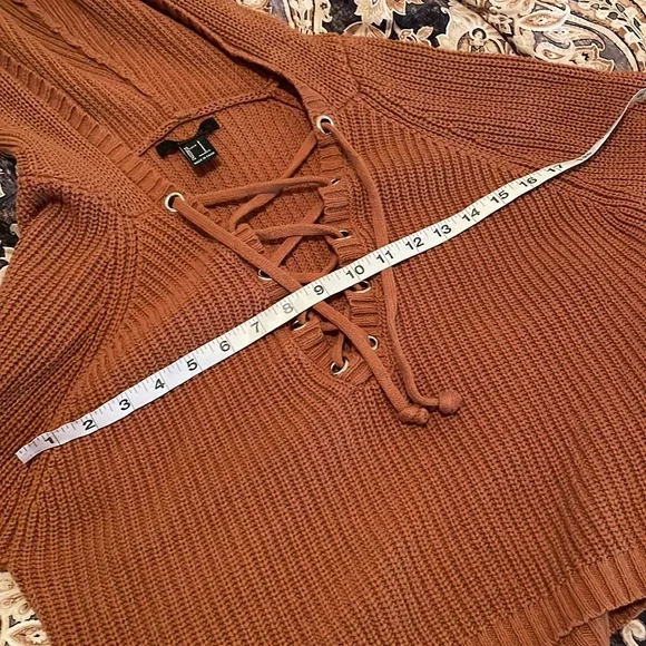 Women's Lace-Up Knit Sweater - Picture 5 of 6